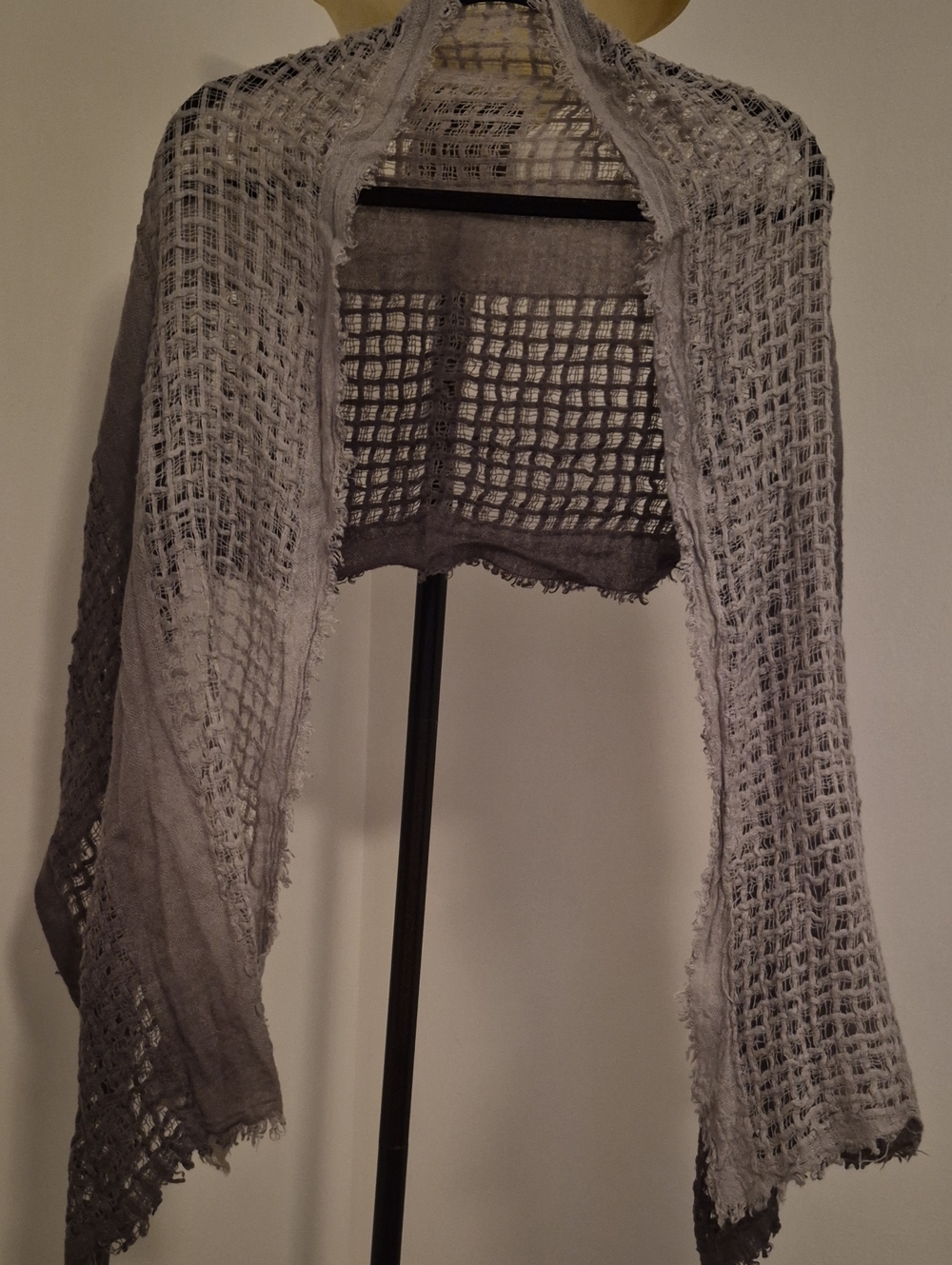 Casual Corner Two-Tone Gray Open-Weave Poncho Shrug with Fringe